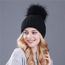 Load image into Gallery viewer, Winter hat for women