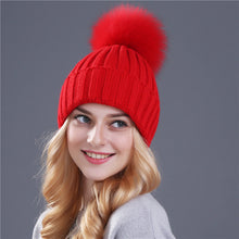 Load image into Gallery viewer, Winter hat for women